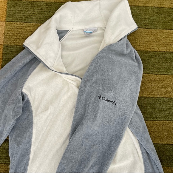 Columbia Fleece Quarter Zip - Picture 2 of 2
